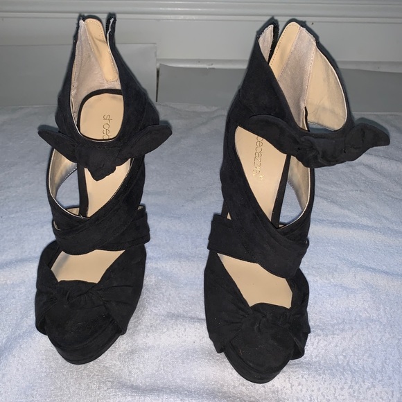 Quite stylistic achievement in an gorgeous shoe - Picture 2 of 7